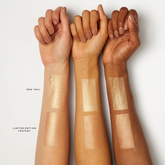 Marc Jacobs Dew You Dew Drops coconut gel highlighter - Picture 4 of 6